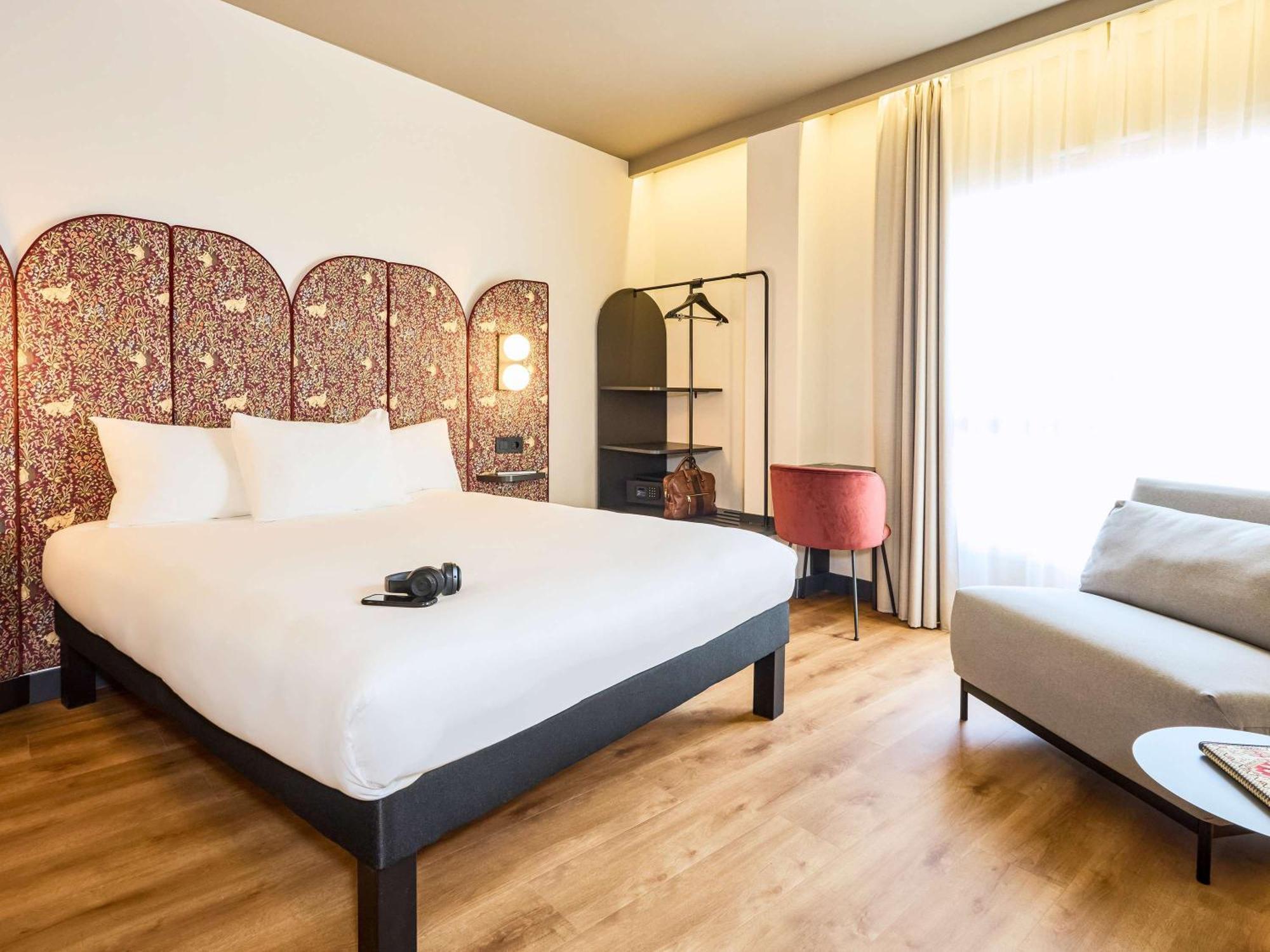Ibis Styles Madrid Centro Maravillas Exterior photo
